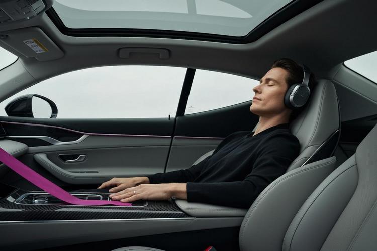 Noise-cancelling слушалки: Оаза на мир во вревата на светот