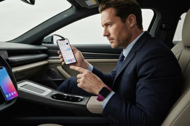 iOS наспроти Android: Кој систем е подобар за бизнис корисници во 2026?