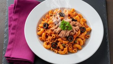 Макарони со туна