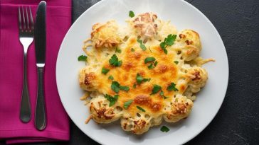 Тава со карфиол и кашкавал