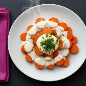 Пржени моркови со павлака