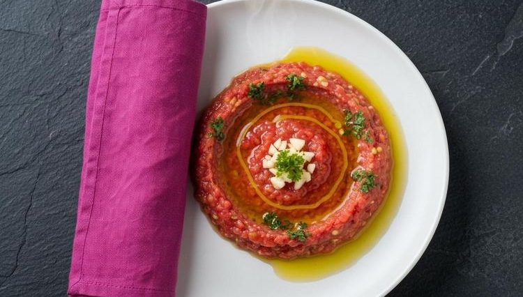 Макало со домати