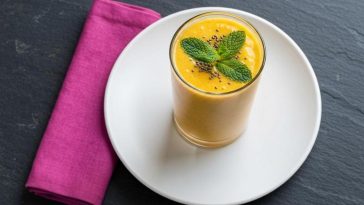 Смути со манго и чиа