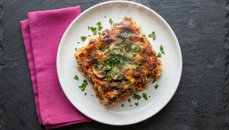 Посна мусака со ориз и печурки